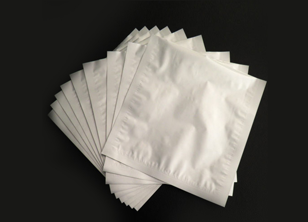 Three-layer aluminum foil bag